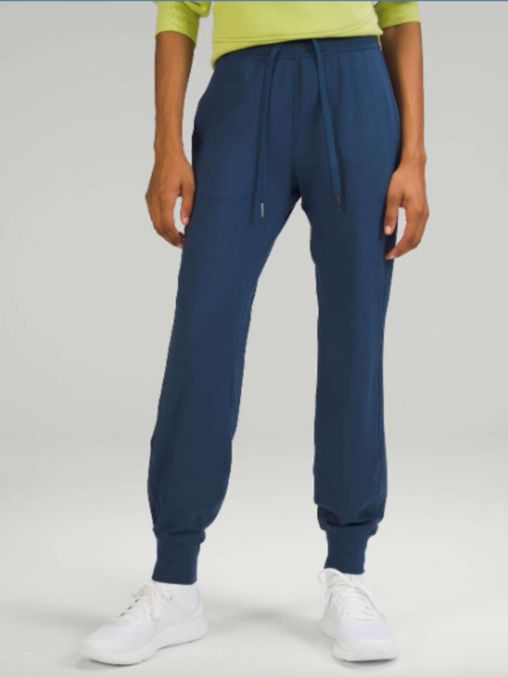 Lululemon Ready to Rulu High-Rise Jogger Size: 2 Blue